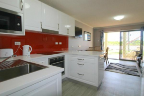 Beachfront 2, 25 Willow Street Crescent Head